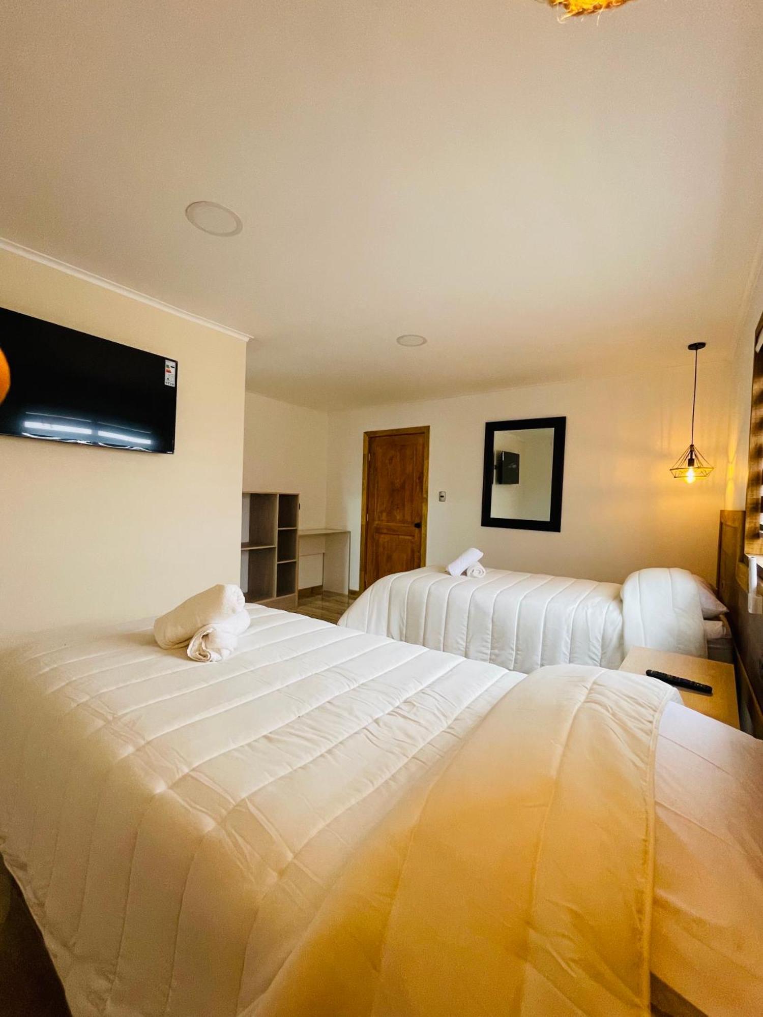 Residencial Victoria Said Hotell Linares Eksteriør bilde