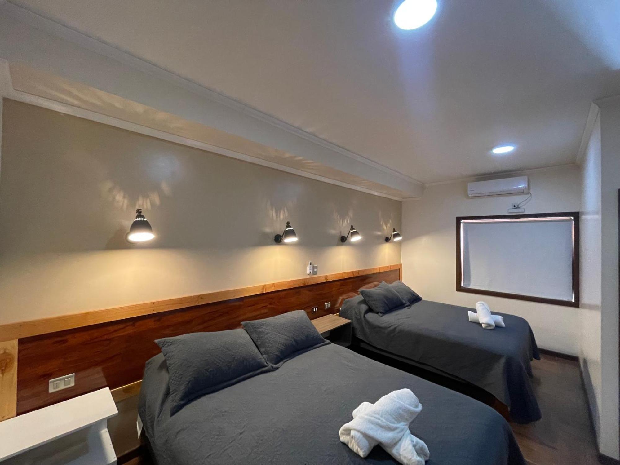Residencial Victoria Said Hotell Linares Eksteriør bilde