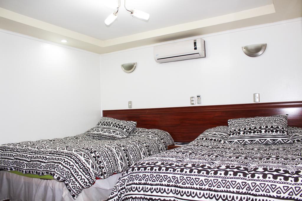 Residencial Victoria Said Hotell Linares Eksteriør bilde