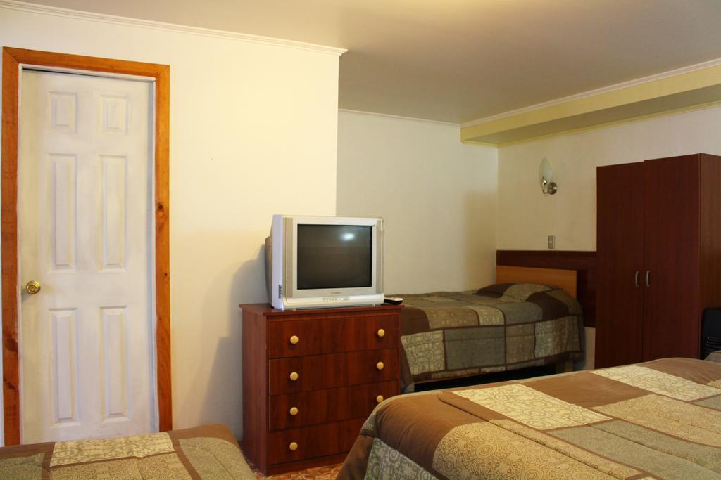 Residencial Victoria Said Hotell Linares Eksteriør bilde