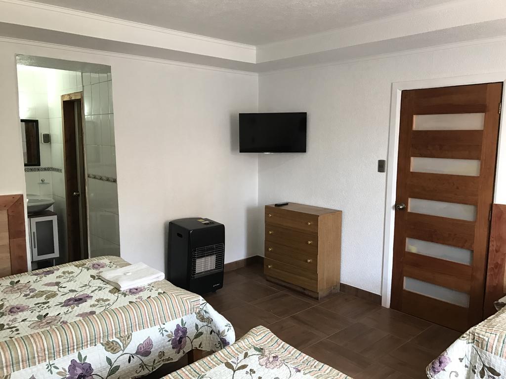 Residencial Victoria Said Hotell Linares Eksteriør bilde