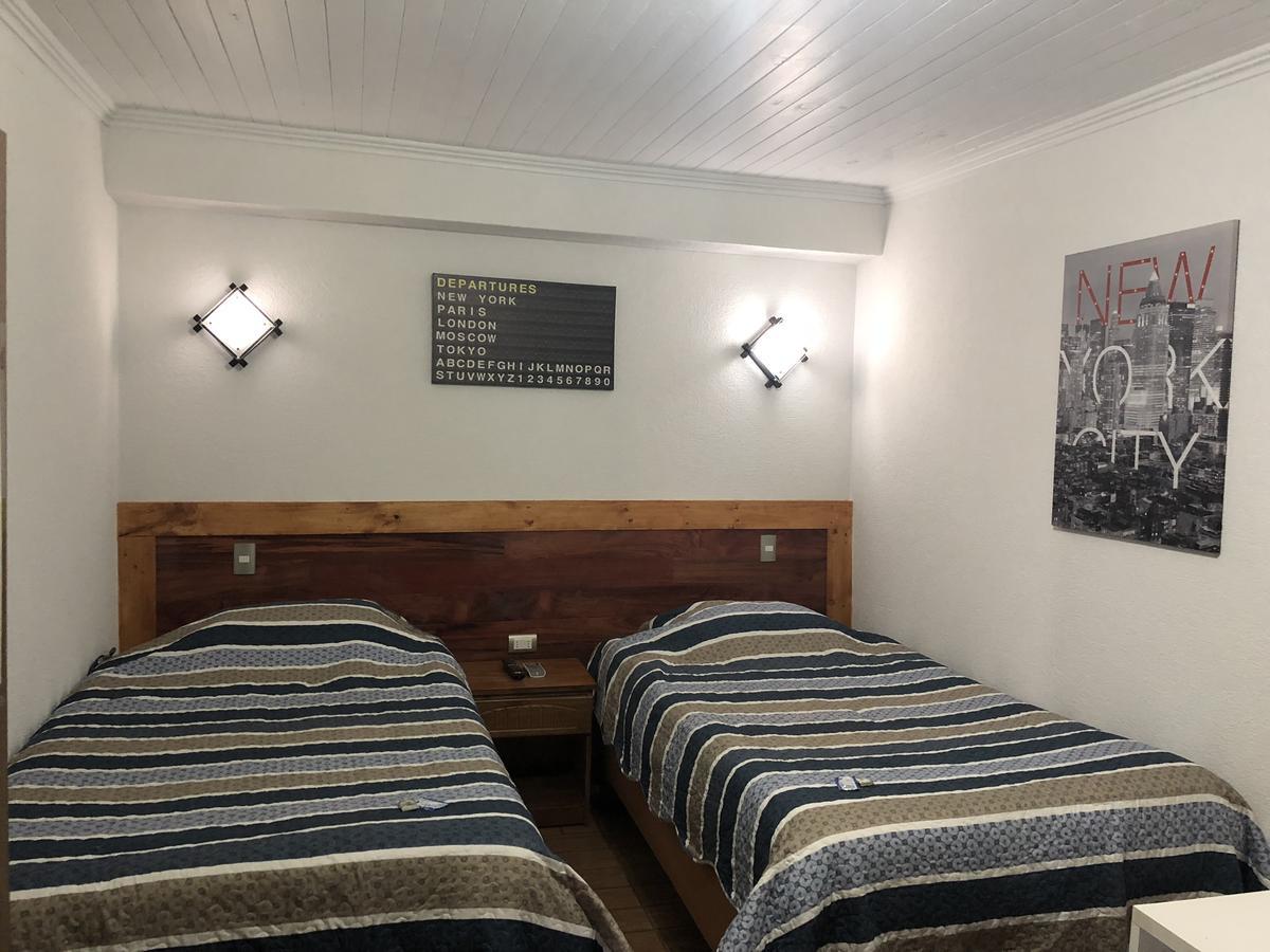 Residencial Victoria Said Hotell Linares Eksteriør bilde