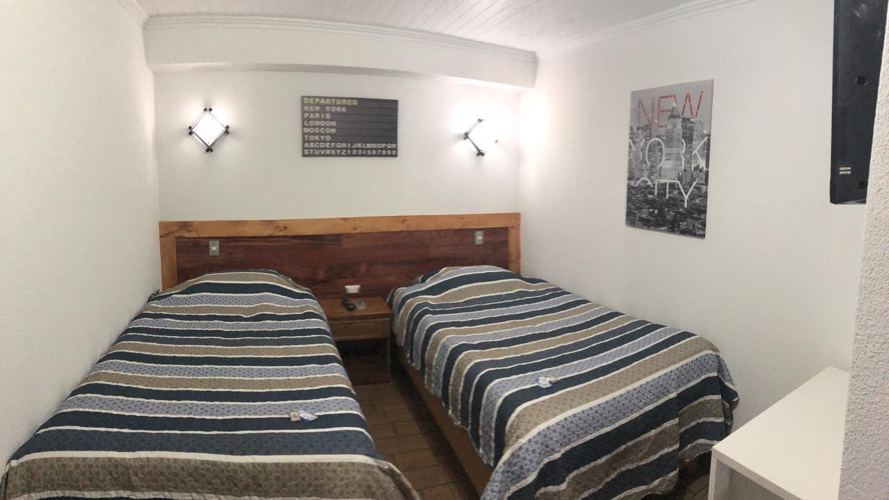 Residencial Victoria Said Hotell Linares Eksteriør bilde