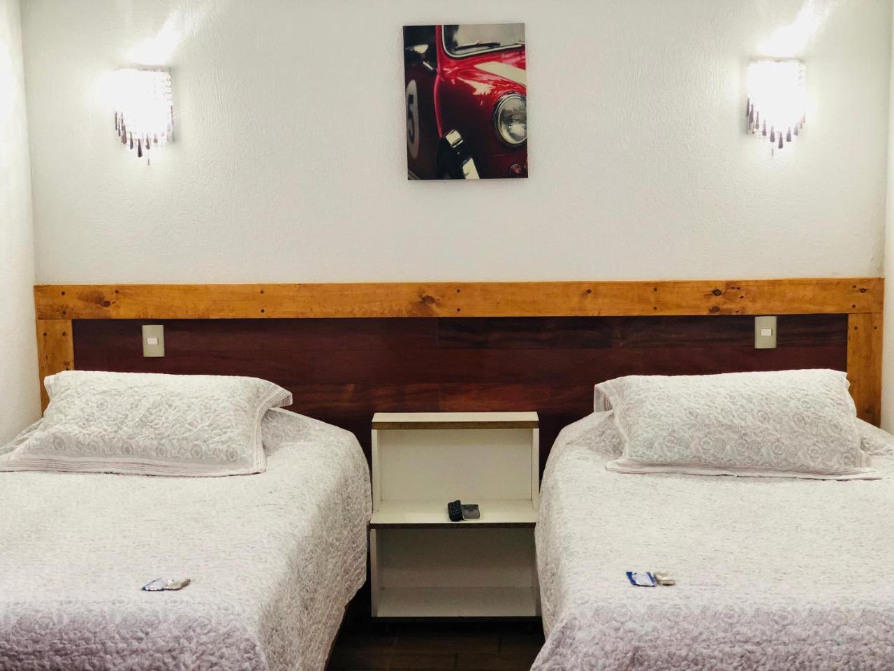 Residencial Victoria Said Hotell Linares Eksteriør bilde
